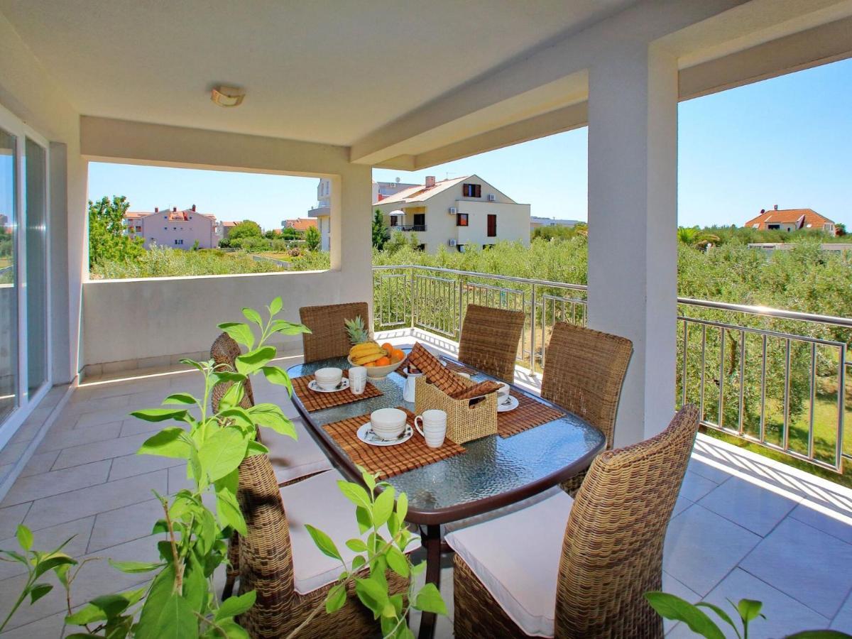 Sun-Kissed Apartment In Bibinje With Garden חדר תמונה