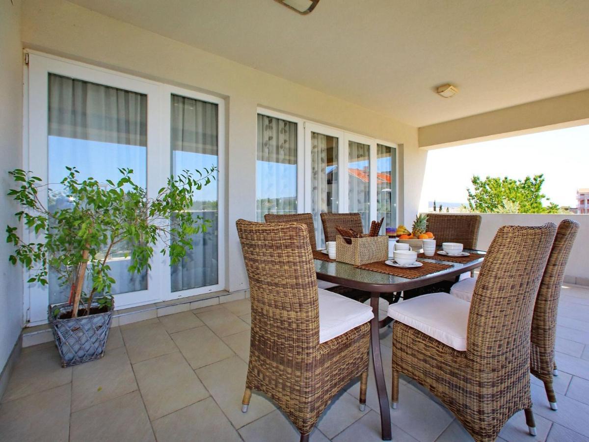 Sun-Kissed Apartment In Bibinje With Garden חדר תמונה