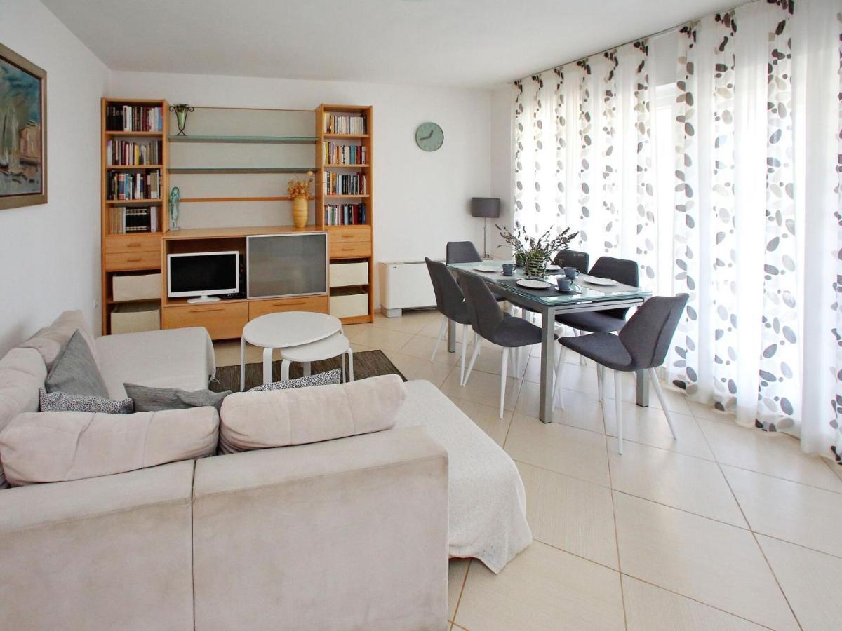 Sun-Kissed Apartment In Bibinje With Garden מראה חיצוני תמונה